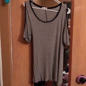 Half sleeve stripped shirt